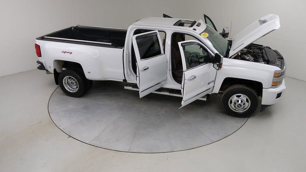 Used 2017 Chevrolet Silverado 3500 High Country image 51