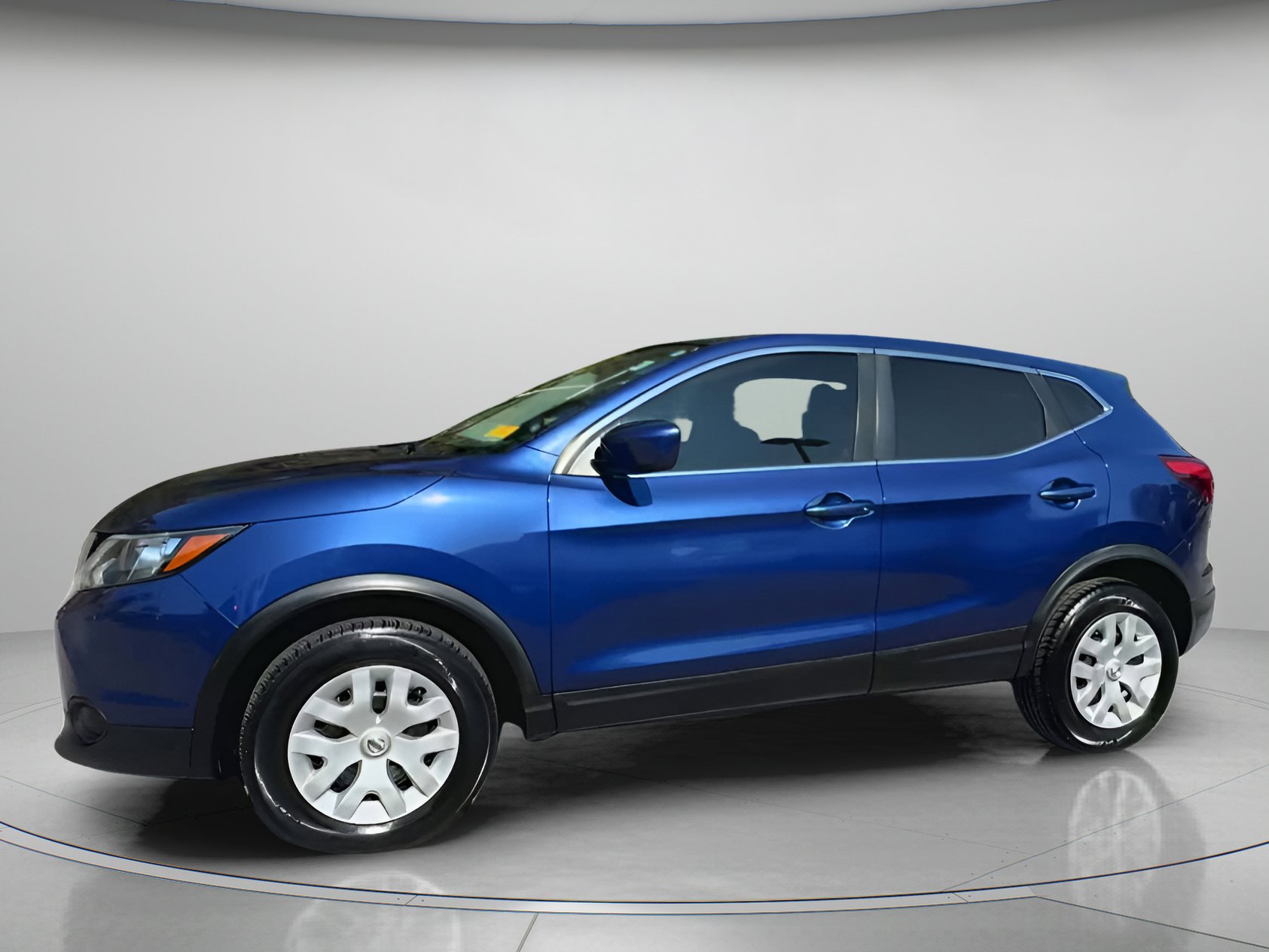 Used 2019 Nissan Rogue Sport S image 14