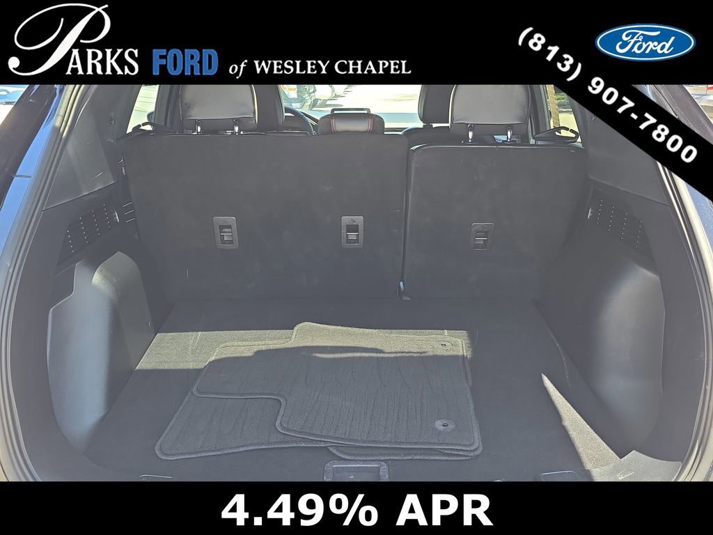 Certified 2025 Ford Escape ST-Line image 8