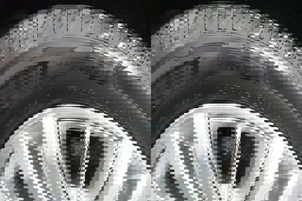 Certified 2024 Ford F150 Platinum w/ Equipment Group 703A Plus image 38