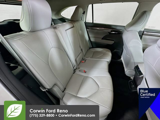 Used 2020 Toyota Highlander Limited image 32