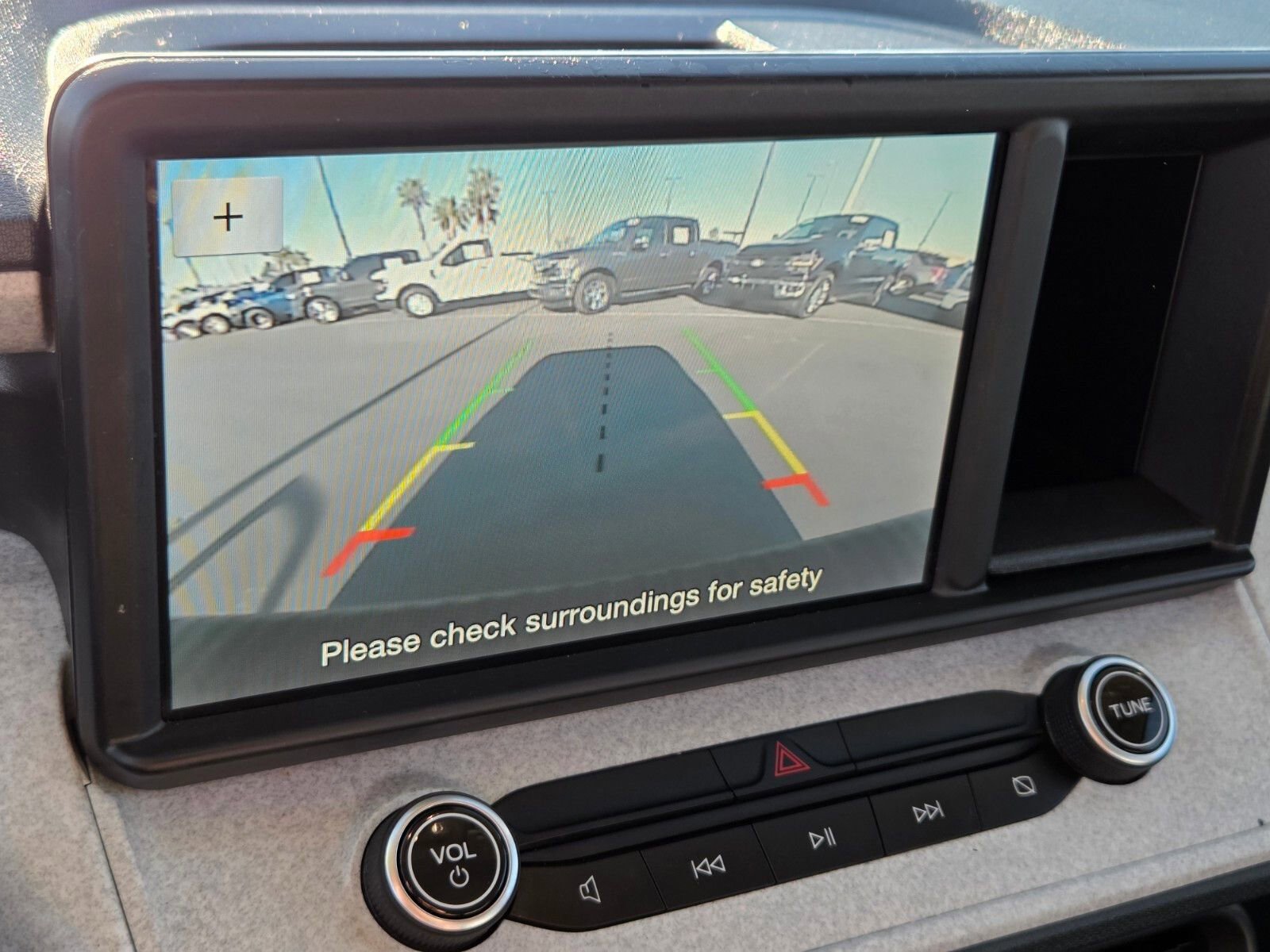 Certified 2024 Ford Maverick XLT image 21