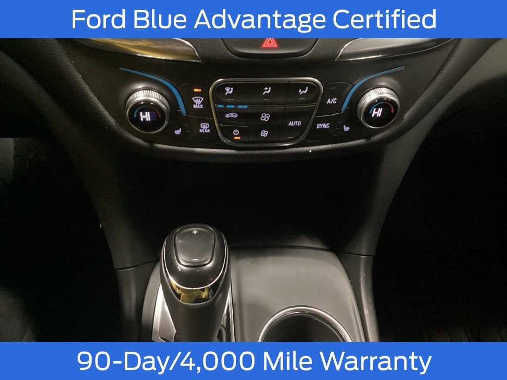 Used 2019 Chevrolet Equinox LT w/ Sun & Navigation Package image 19