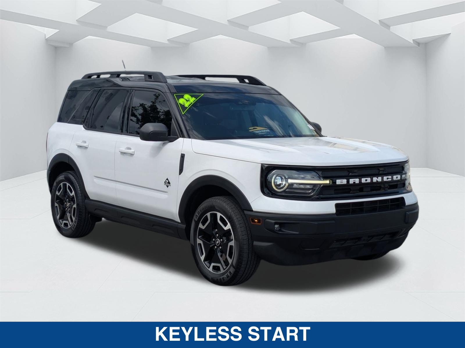Certified 2022 Ford Bronco Sport Outer Banks w/ Tech Package AWD/4WD image 3