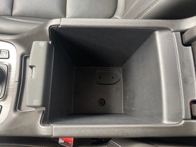 Used 2023 GMC Acadia SLT image 37