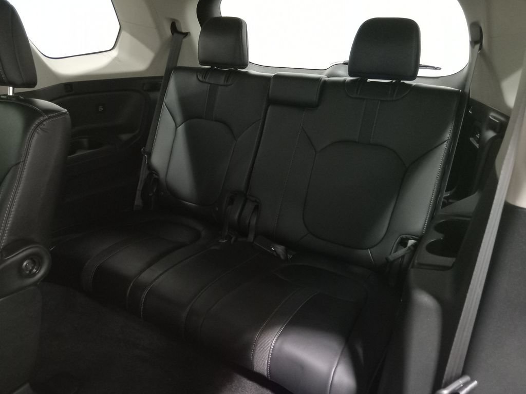 Used 2023 Honda Pilot EX-L image 13