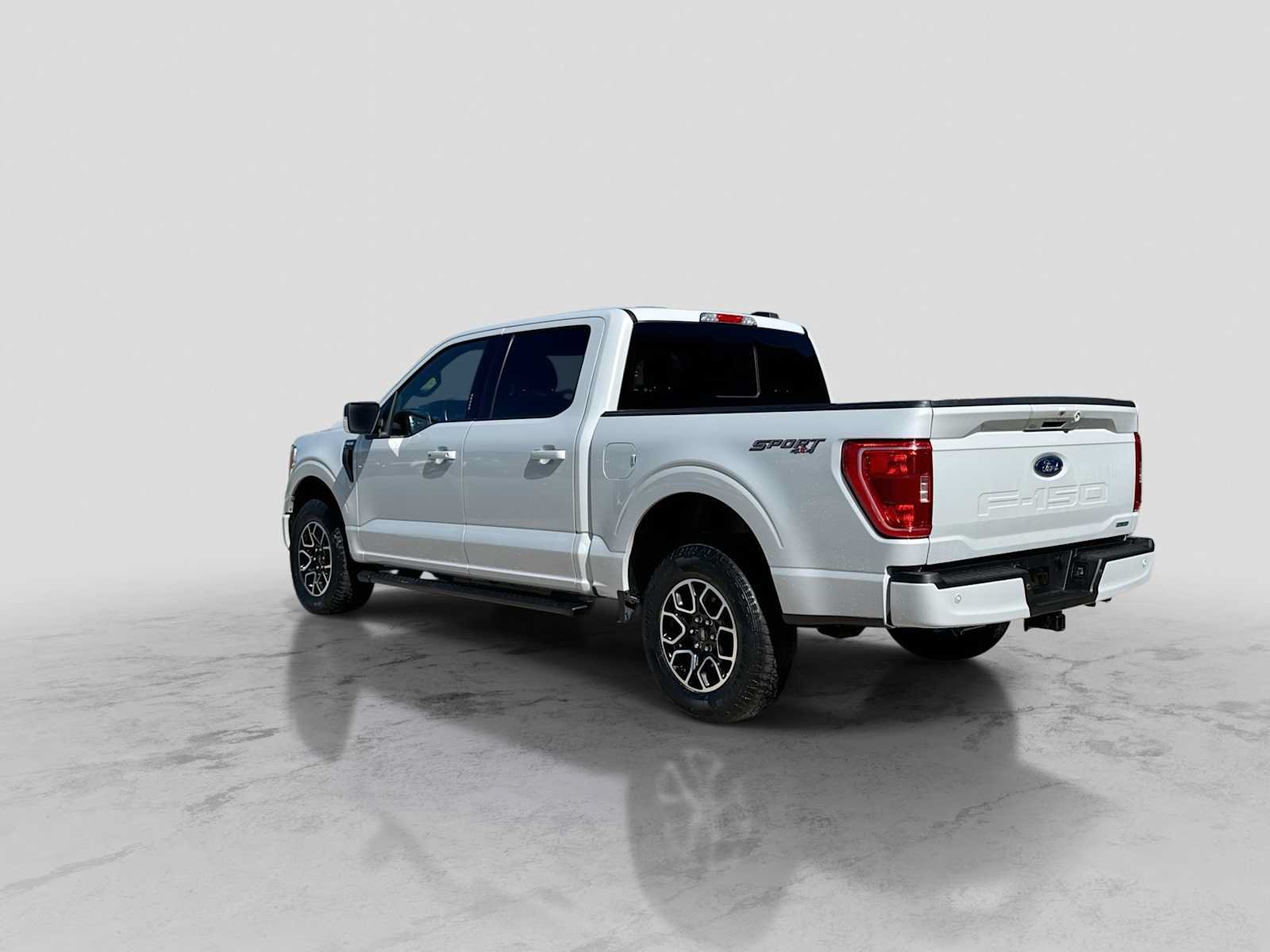 Certified 2021 Ford F150 XLT w/ Equipment Group 302A High AWD/4WD image 4