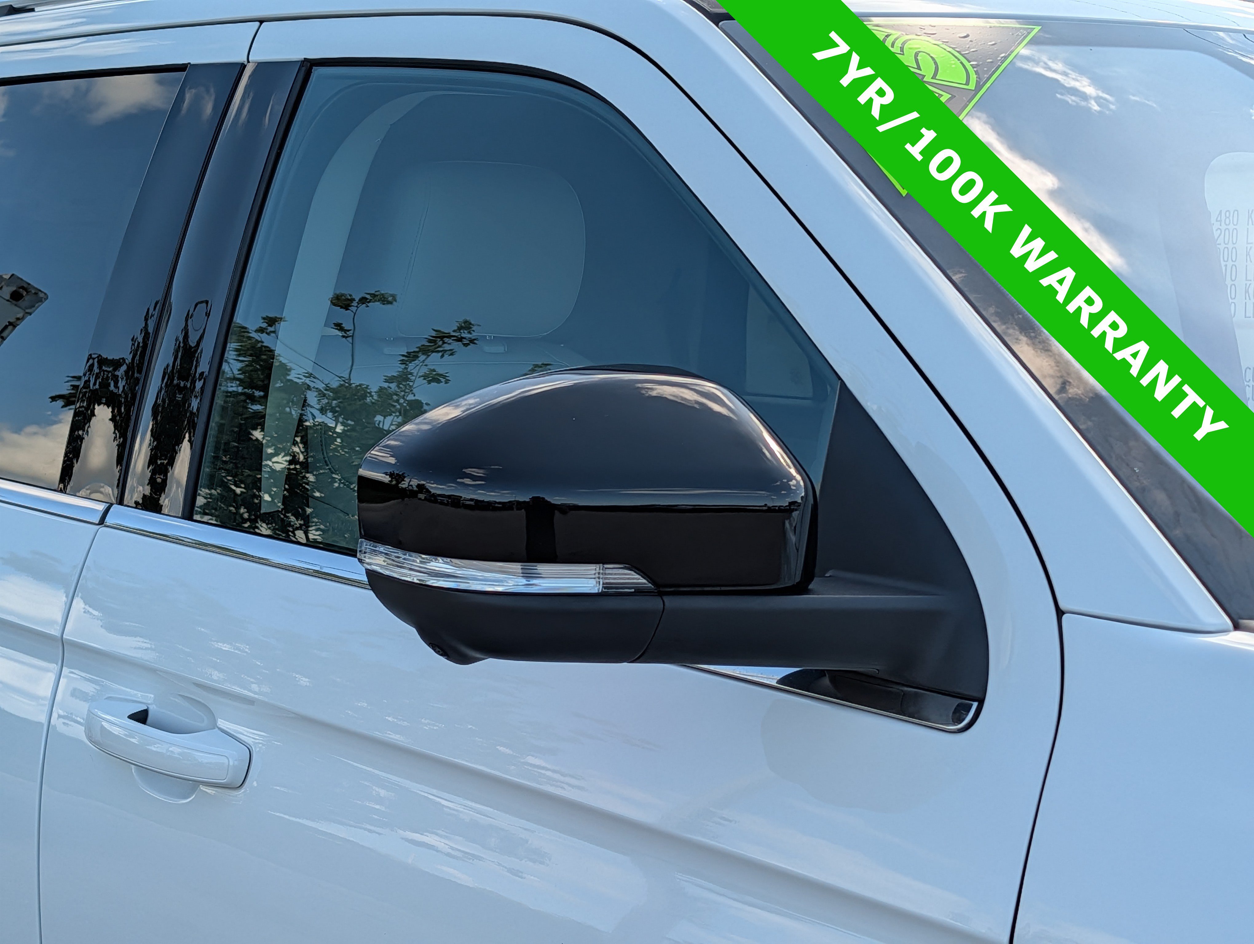 Certified 2025 Ford Expedition Platinum AWD/4WD image 11