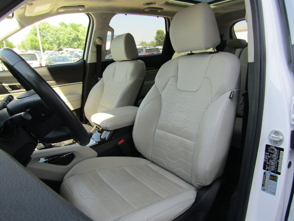Used 2022 Kia Telluride SX w/ SX Prestige Package AWD/4WD image 26