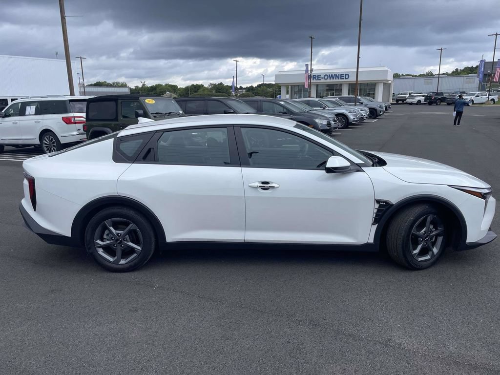 Used 2025 Kia K4 FWD video 2