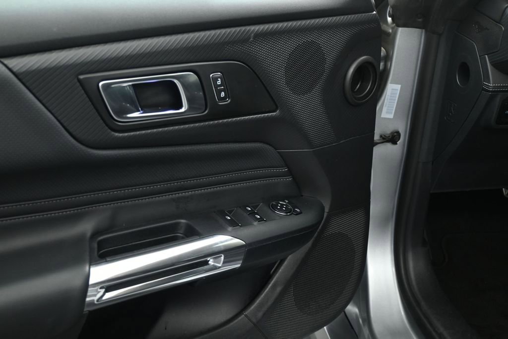 Certified 2025 Ford Mustang Premium RWD image 10