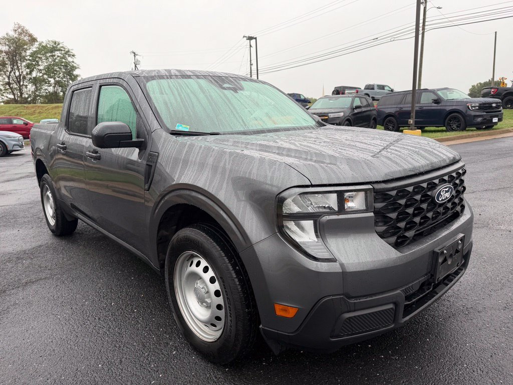 Certified 2025 Ford Maverick XL w/ Equipment Group 102A AWD/4WD image 8