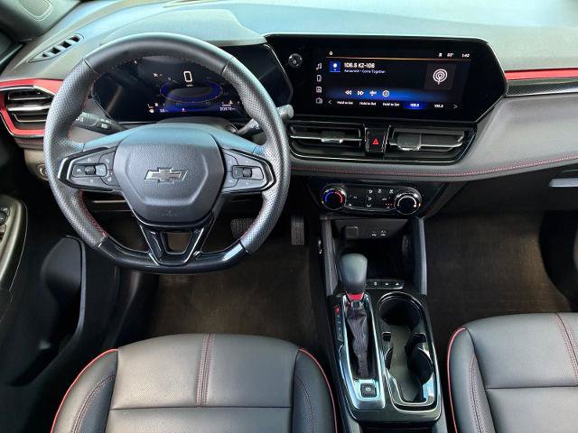 Used 2024 Chevrolet TrailBlazer RS w/ Driver Confidence Package FWD image 19