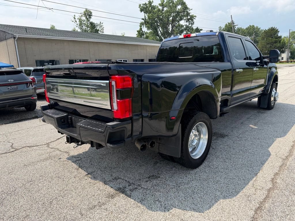 Certified 2025 Ford F450 Platinum w/ Platinum Plus Package AWD/4WD image 23