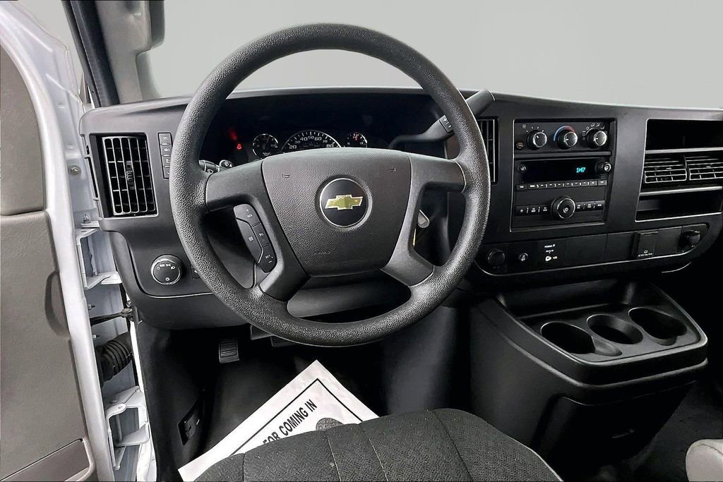 Used 2024 Chevrolet Express 2500 w/ Driver Convenience Package RWD image 5