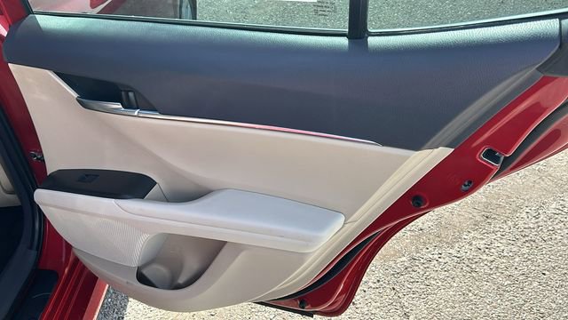 Used 2024 Toyota Camry LE image 12