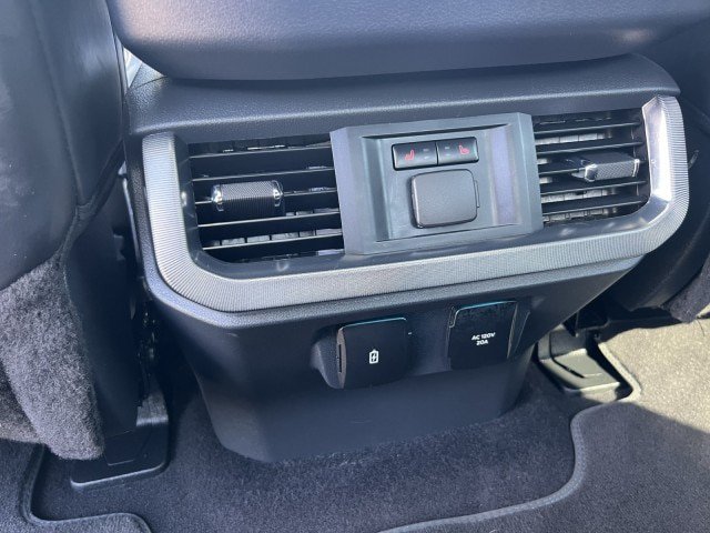 Certified 2025 Ford F150 Platinum w/ Equipment Group 702A High AWD/4WD image 23