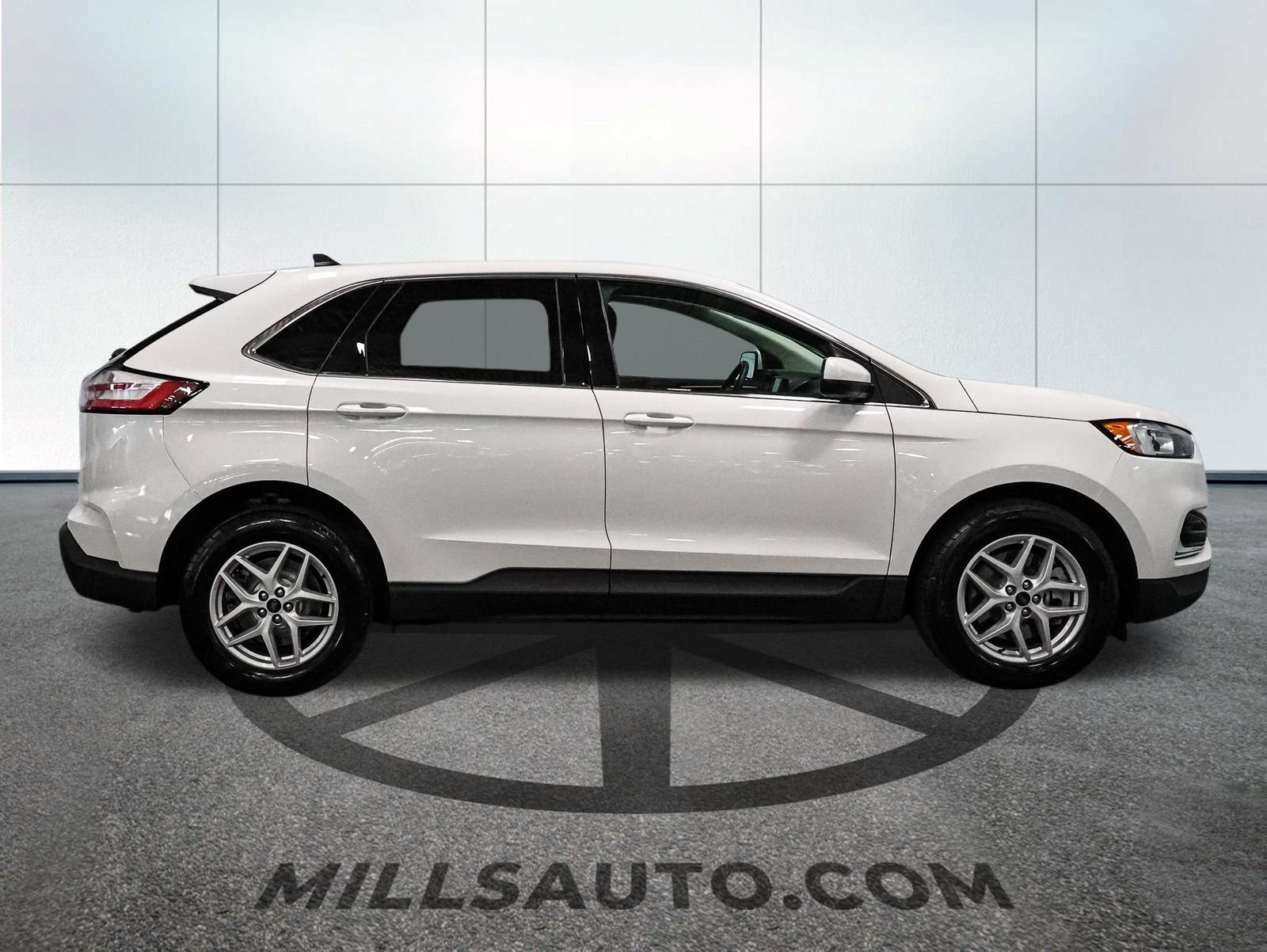 Certified 2022 Ford Edge SEL AWD/4WD image 9