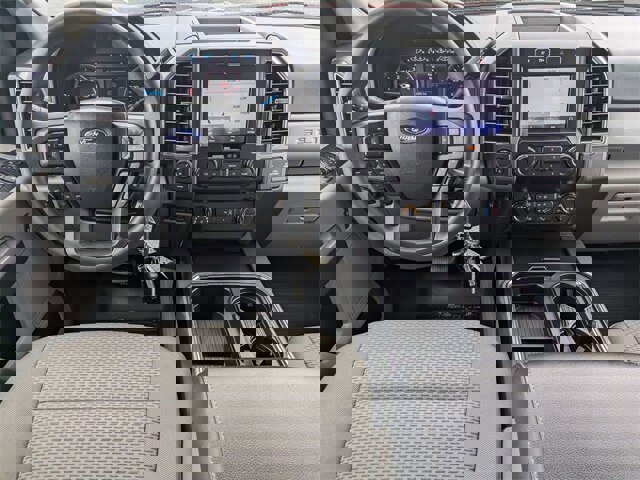 Certified 2022 Ford F450 XLT w/ XLT Value Package image 17