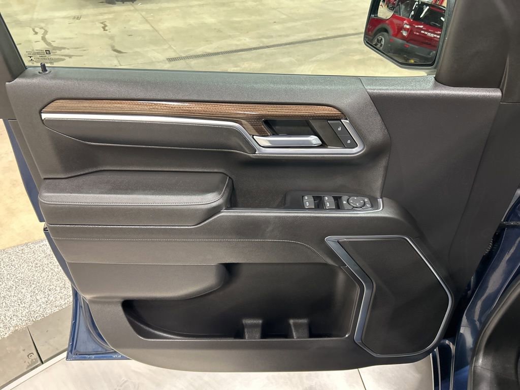 Used 2022 Chevrolet Silverado 1500 RST image 13