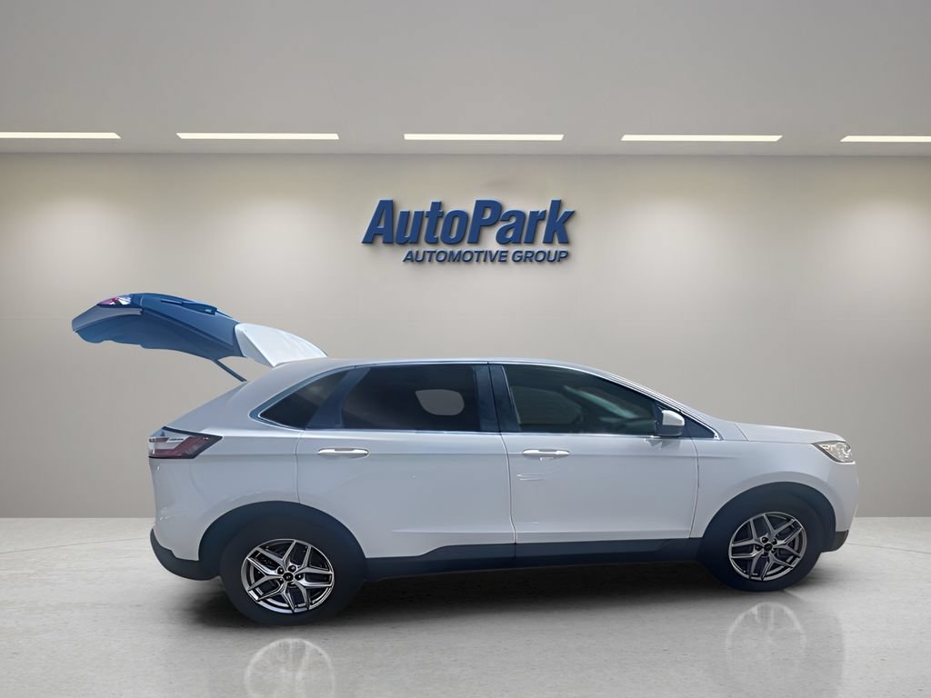 Certified 2024 Ford Edge SEL w/ Convenience Package AWD/4WD image 8