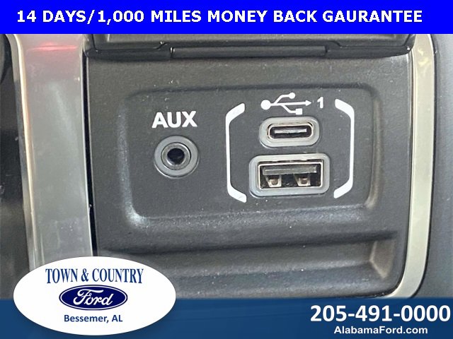 Used 2025 Jeep Wrangler Sport image 26