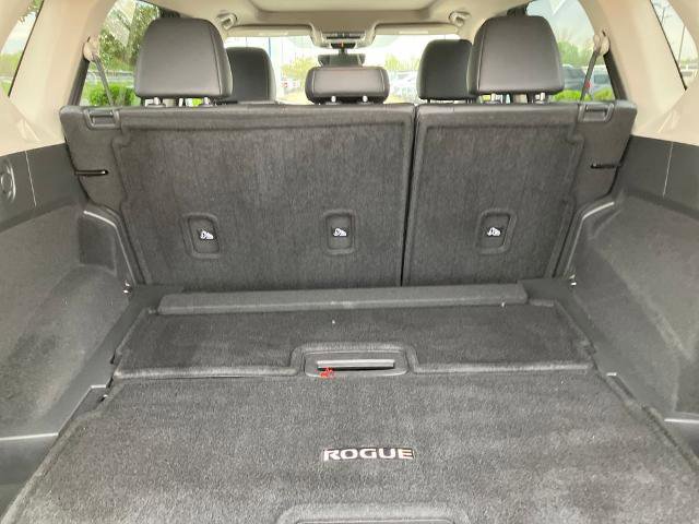 Used 2023 Nissan Rogue SL w/ SL Premium Package AWD/4WD image 12