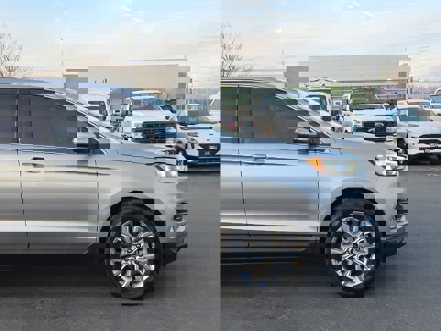 Certified 2024 Ford Edge Titanium image 9