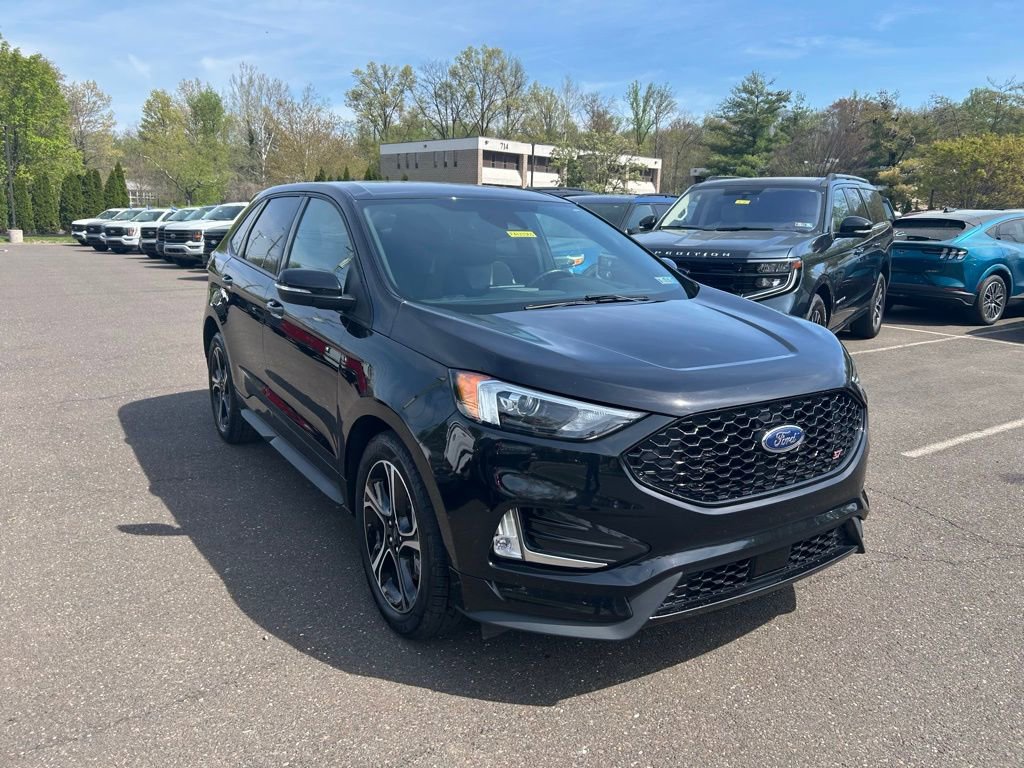 Certified 2022 Ford Edge ST AWD/4WD image 3
