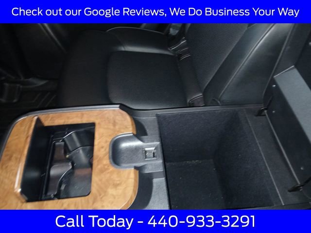 Used 2024 Nissan Armada SL w/ Captain's Chairs Package image 38