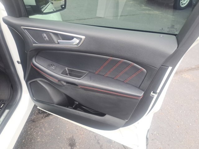 Certified 2022 Ford Edge ST-Line AWD/4WD image 35