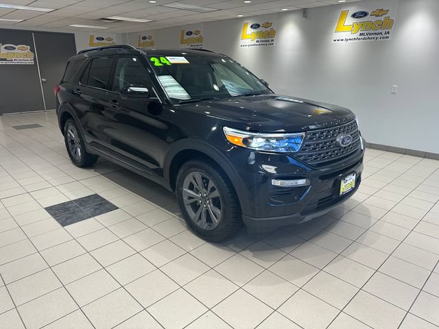 Certified 2024 Ford Explorer XLT w/ Equipment Group 202A