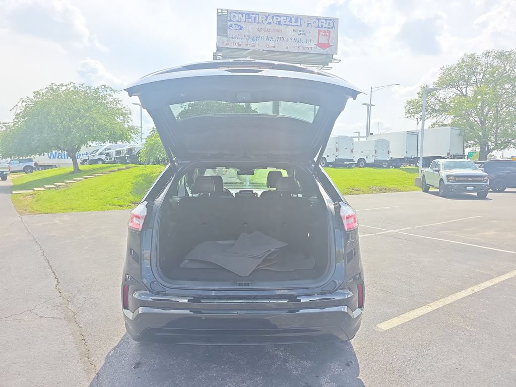 Certified 2023 Ford Edge ST-Line AWD/4WD image 11