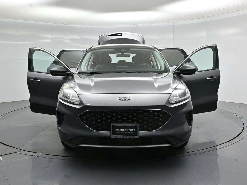 Certified 2022 Ford Escape SE w/ Convenience Package FWD image 31
