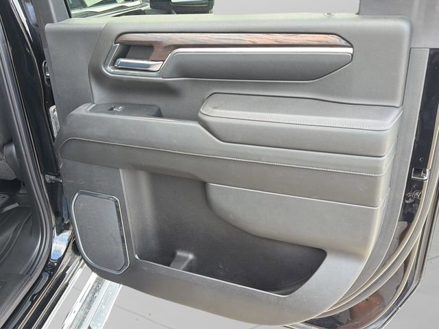 Used 2024 GMC Sierra 3500 SLT w/ SLT Premium Package AWD/4WD image 12