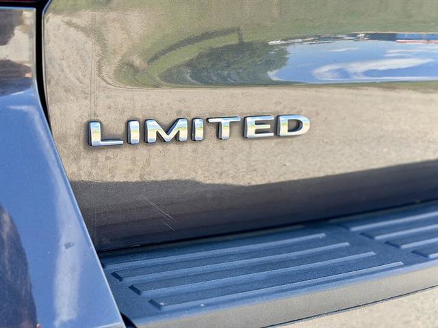 Certified 2024 Ford Expedition Limited RWD image 4