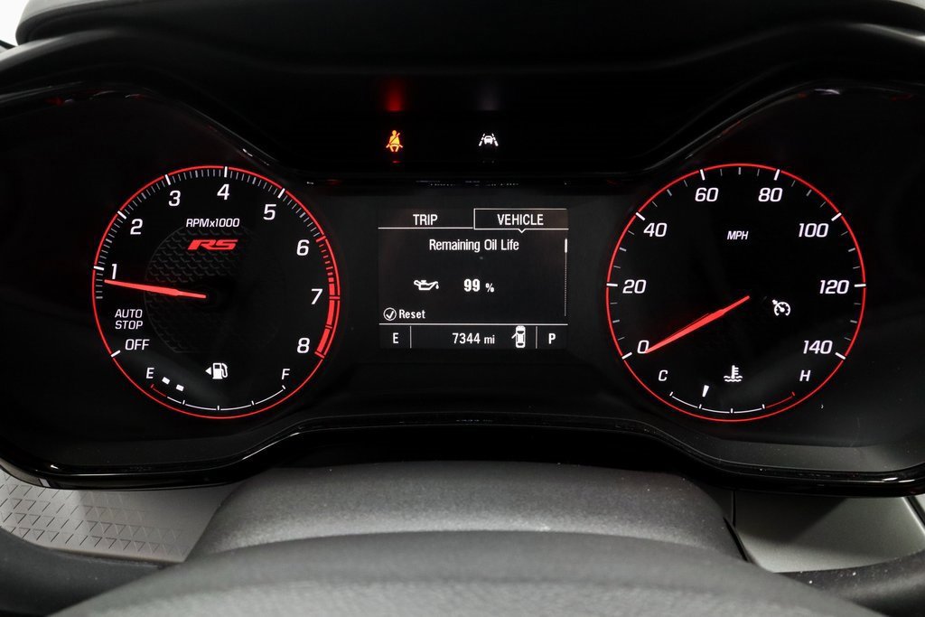 Used 2025 Chevrolet Trax RS w/ Driver Confidence Package image 29