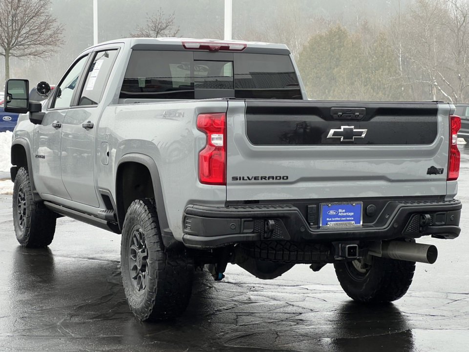 Used 2024 Chevrolet Silverado 2500 ZR2 w/ ZR2 Bison Edition image 4
