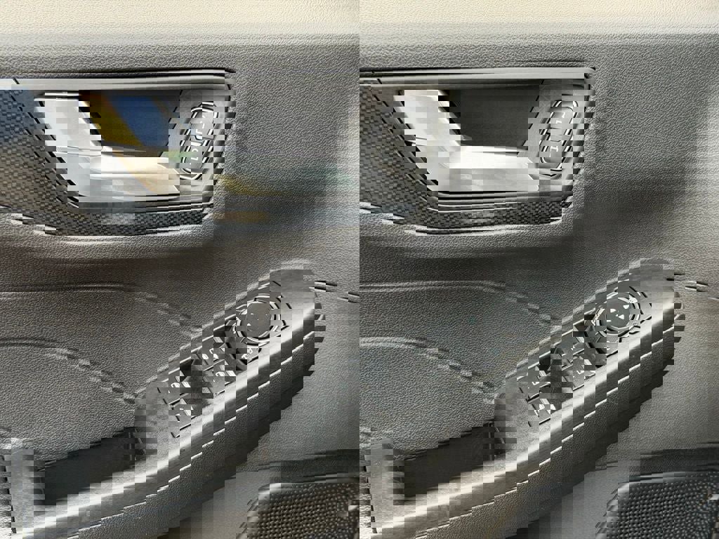 Certified 2023 Ford Escape ST-Line w/ Tech Pack #1 image 16