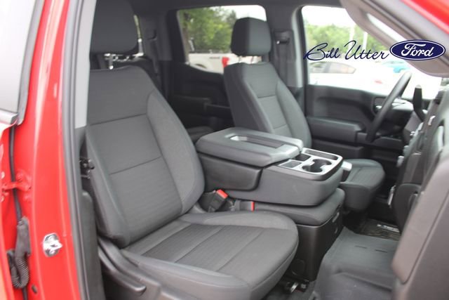 Used 2025 Chevrolet Silverado 1500 Custom Trail Boss AWD/4WD image 11