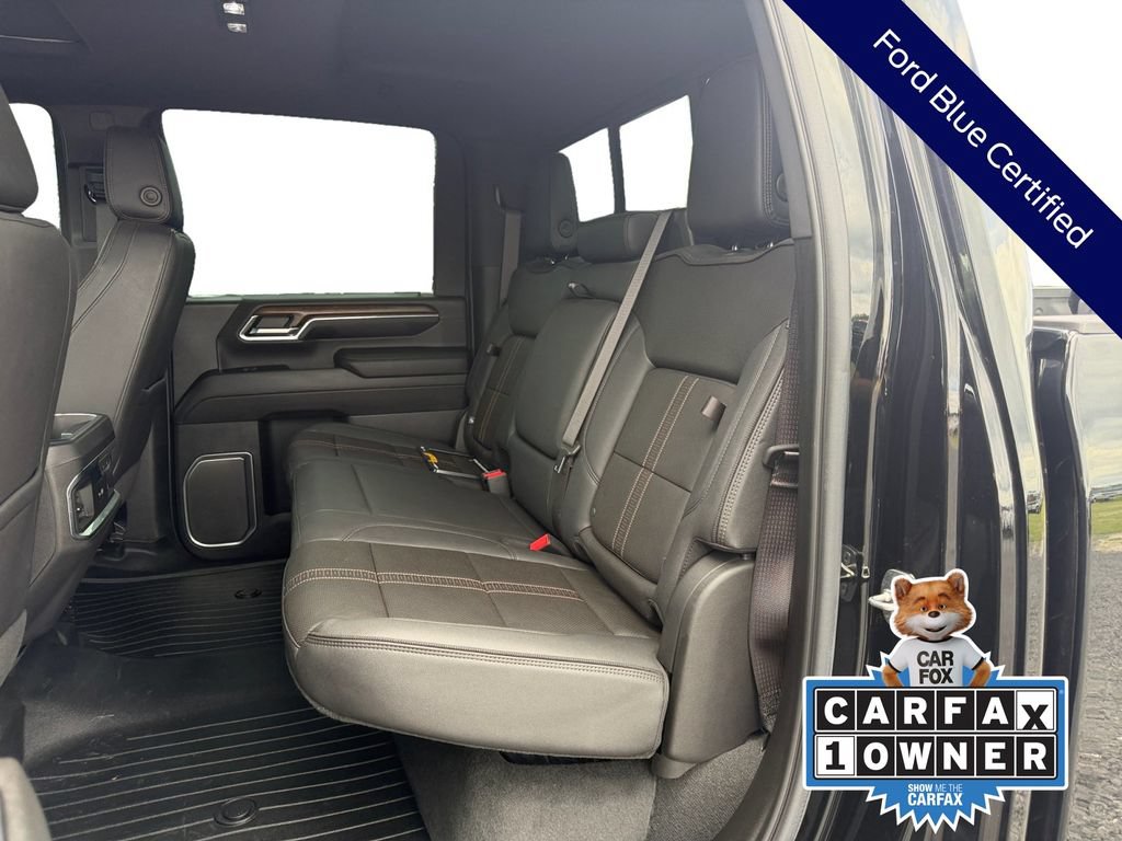 Used 2024 Chevrolet Silverado 2500 High Country w/ Technology Package AWD/4WD image 18