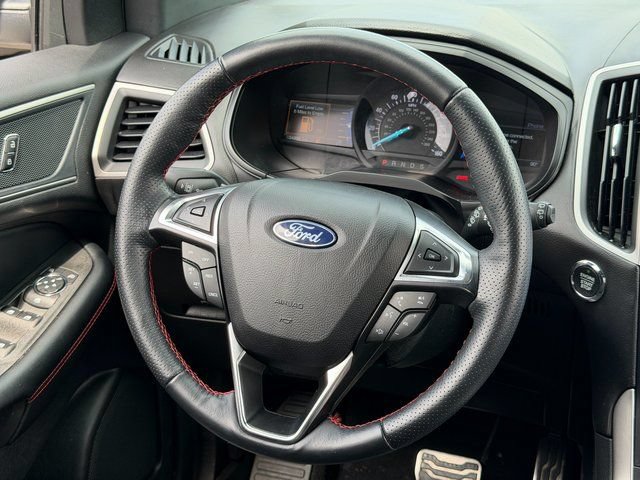Certified 2022 Ford Edge ST-Line AWD/4WD image 19