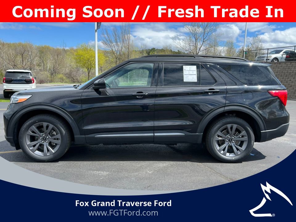 Certified 2023 Ford Explorer XLT w/ Equipment Group 202A AWD/4WD image 41
