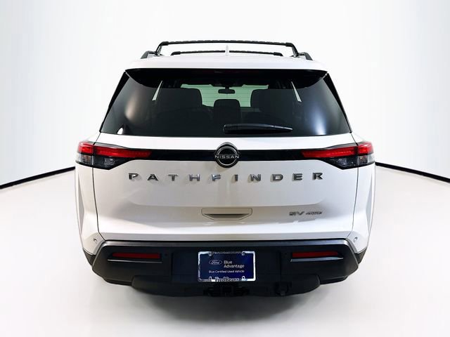 Used 2022 Nissan Pathfinder SV w/ SV Premium Package image 4