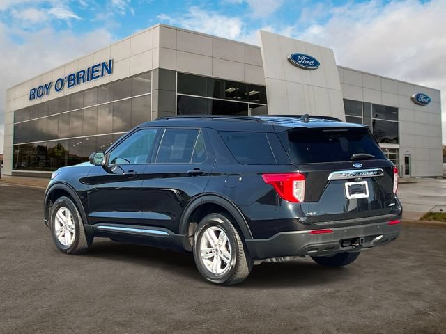 Certified 2023 Ford Explorer XLT w/ Class IV Trailer Tow Package AWD/4WD image 3