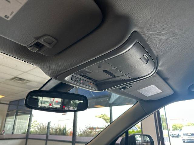 Used 2019 Chevrolet Blazer LT FWD image 31