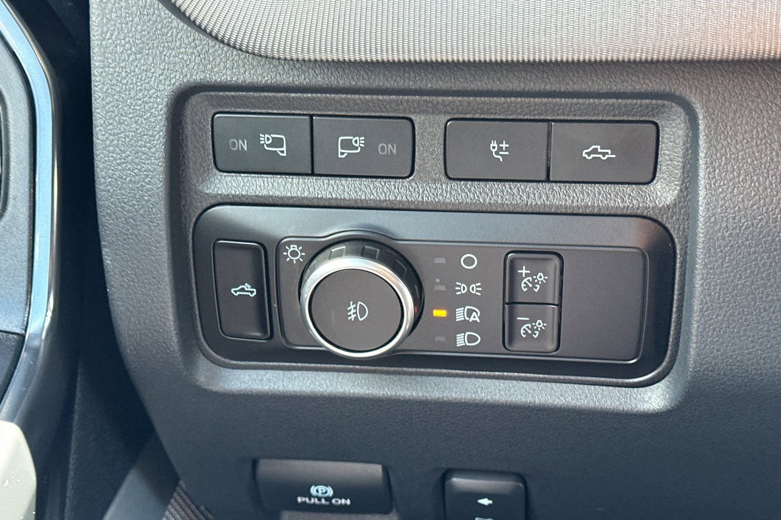 Certified 2023 Ford F250 Platinum AWD/4WD image 29