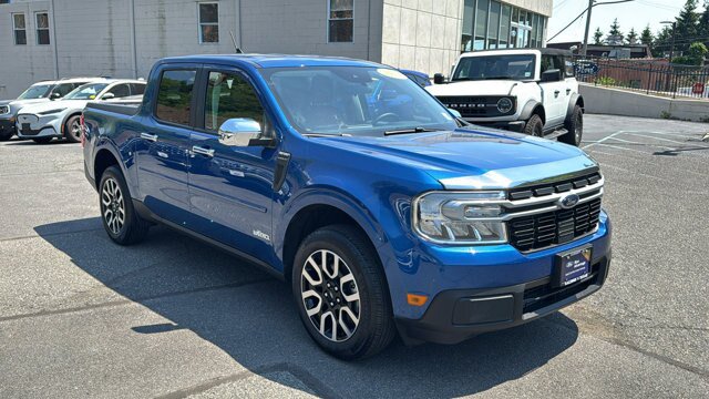 Certified 2024 Ford Maverick Lariat AWD/4WD image 12