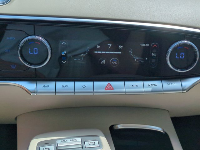 Used 2023 Genesis GV70 2.5T w/ Select Package AWD/4WD image 25