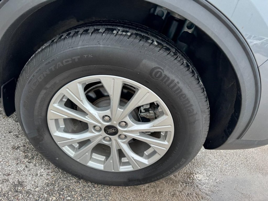 Certified 2023 Ford Escape Active AWD/4WD image 10